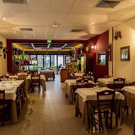 Hotel La Vela-2